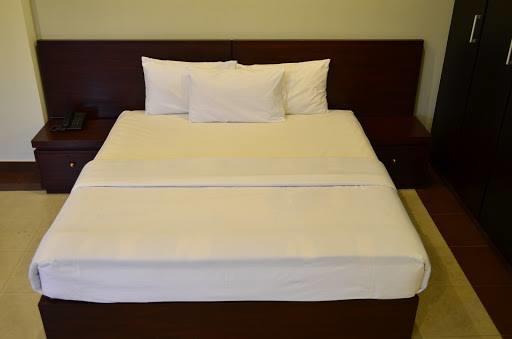 Hotel Multan Continental Eksteriør bilde